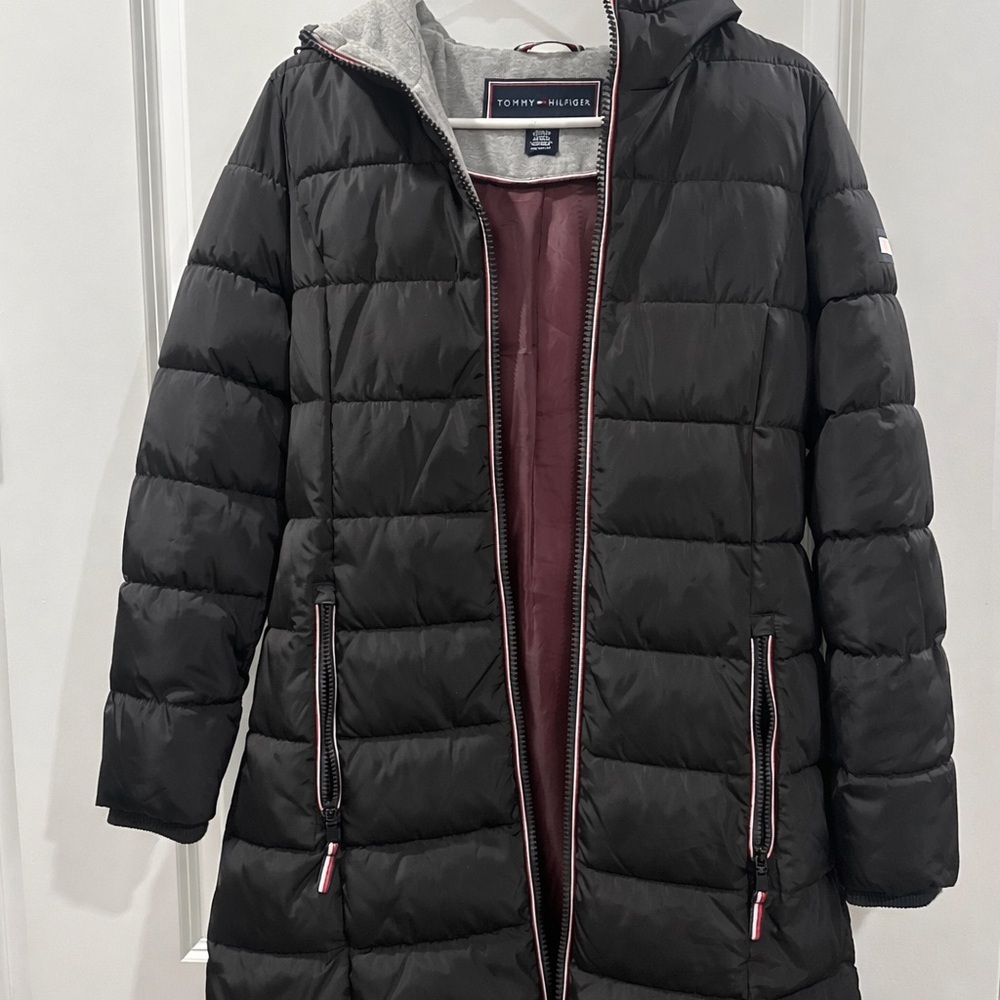 Tommy Hilfiger Women’s Black Puffer Jacket Gray Lining Size XS Like New - Picture 2 of 5